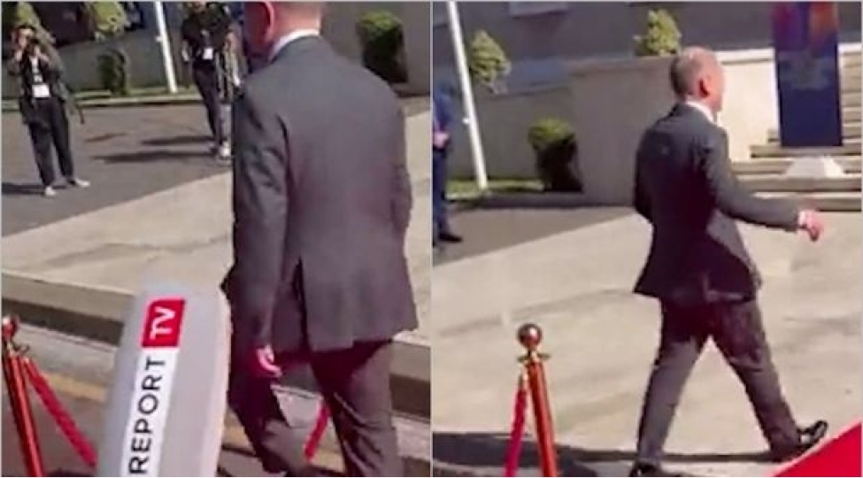 almaniya-kansleri-baydenin-yolunu-getdi-video