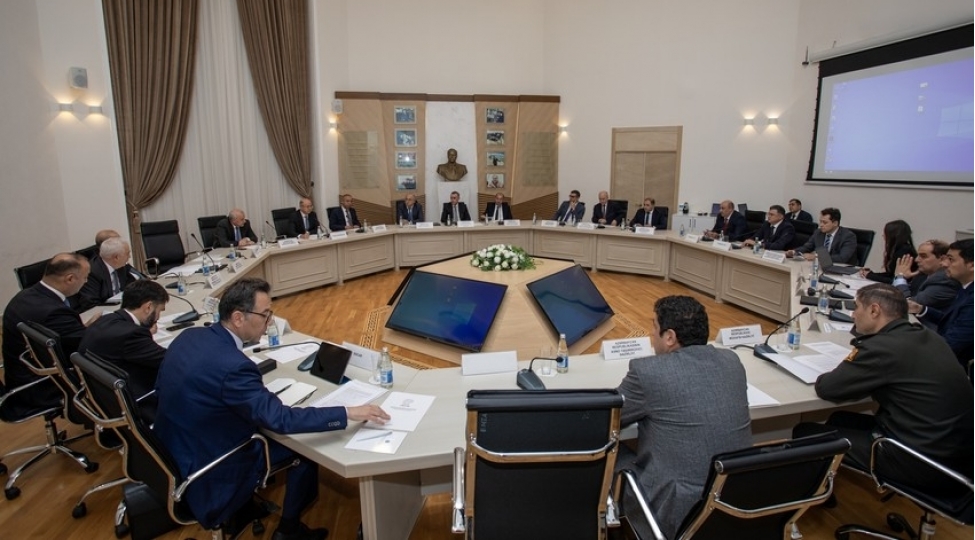 perviz-shahbazov-avropaya-yashil-enerji-ixraci-istiqametinde-ishler-davam-edir
