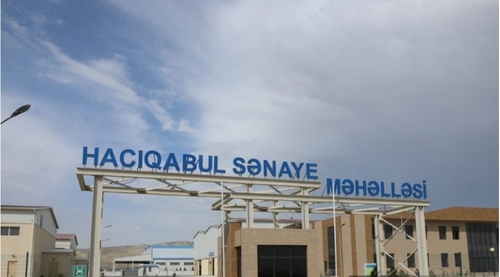 rusiya-investoru-haciqabul-senaye-mehellesine-18-milyon-manatdan-chox-vesait-yatirib