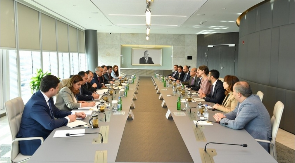 azerbaycan-ve-dunya-banki-bir-sira-sahelerde-emekdashligi-genishlendire-biler