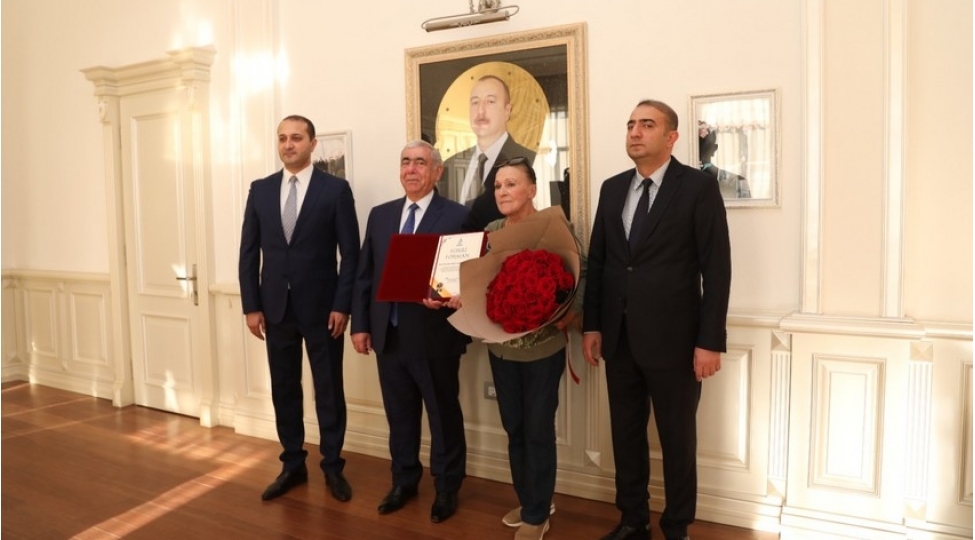 refiqe-shabanova-fexri-fermanla-teltif-edilib-foto