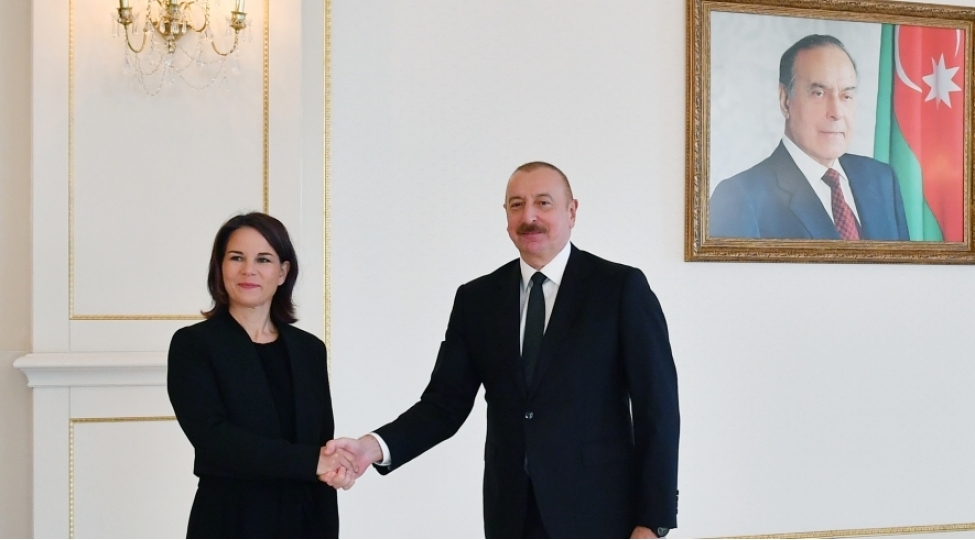 prezident-ilham-eliyev-almaniyanin-xarici-ishler-nazirini-qebul-edib-fotoyenilenib