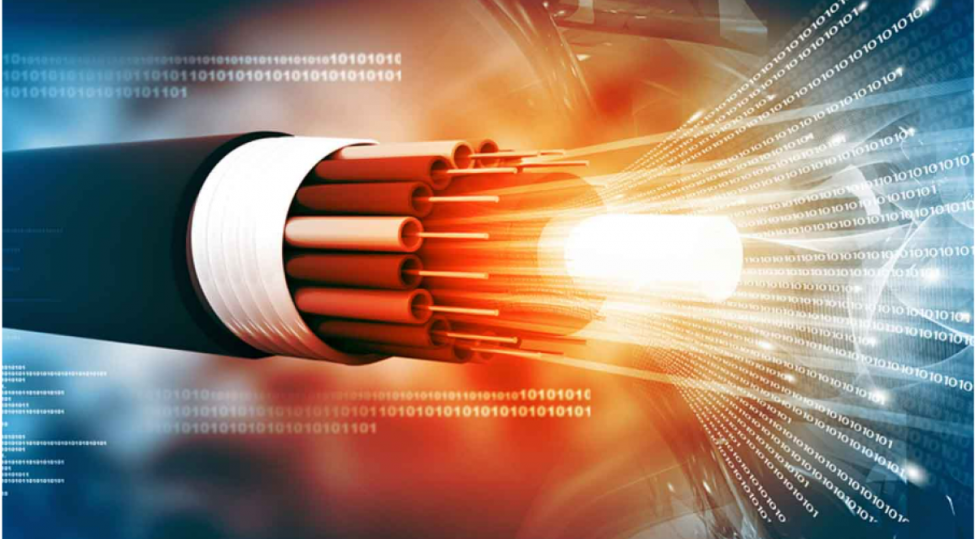 gelen-il-azerbaycan-tam-olaraq-fiber-optike-kechid-edecek