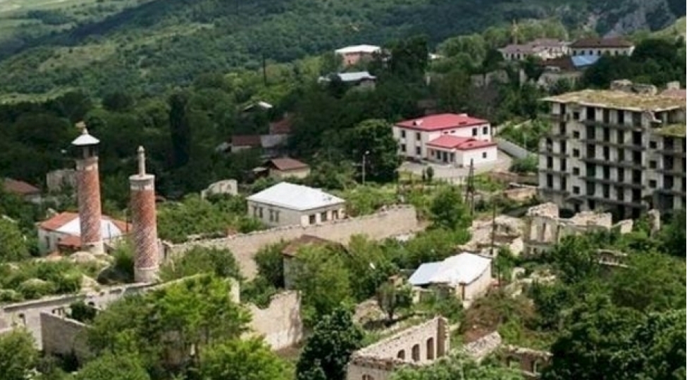 kechmish-mecburi-kochkun-sevinirem-ki-oz-dogma-yurduma-qayidiram