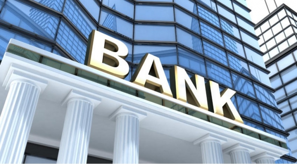 azerbaycanda-cemi-10-dek-bankin-strategiyasinda-etraf-muhit-sosial-ve-idareetme-riskleri-nezere-alinib