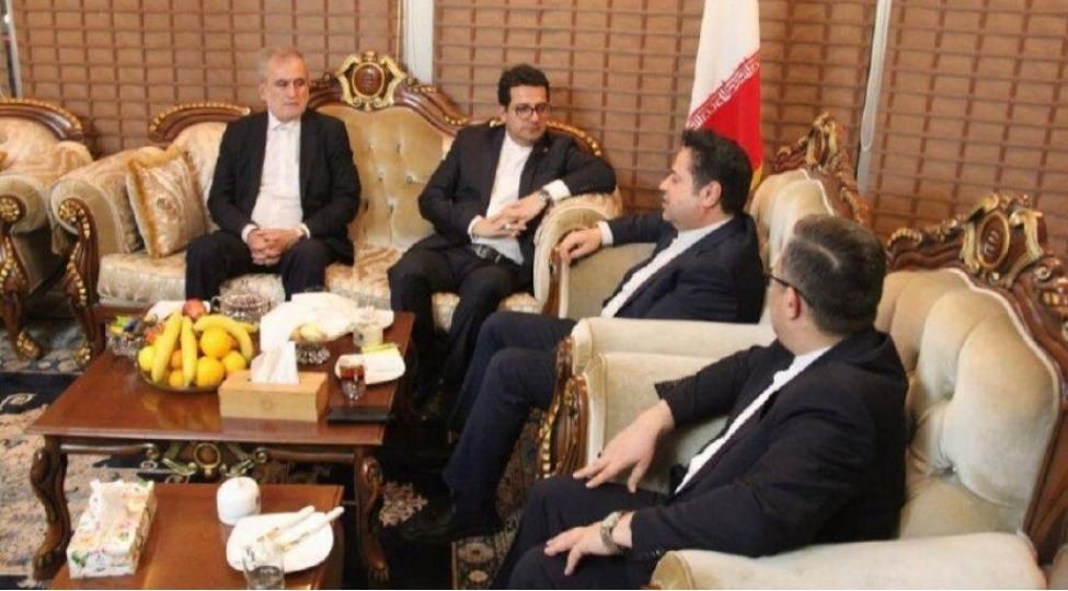 sefir-iranla-azerbaycan-arasinda-tranzit-dashimalarin-hecmi-15-faiz-artib