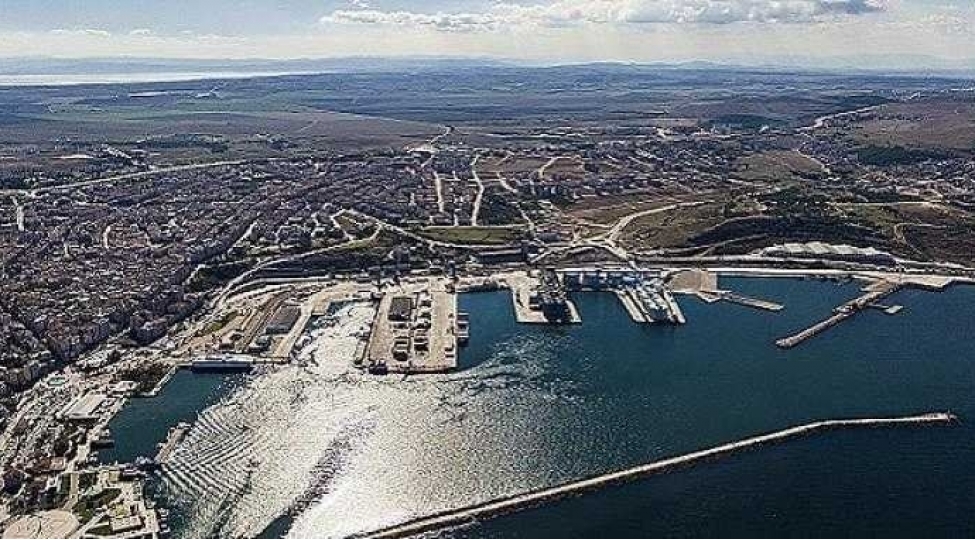 bu-il-turkiyenin-bandirma-limani-700-den-chox-gemi-qebul-edib