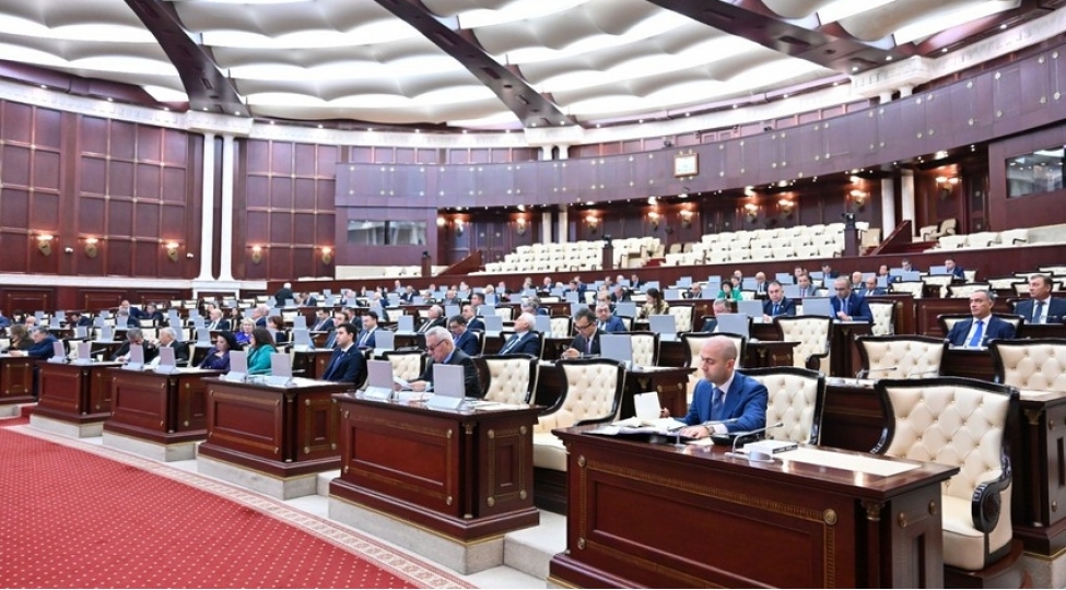 azerbaycanda-belediyyelerin-maliyye-menbelerinin-artirilmasi-teklif-olunur