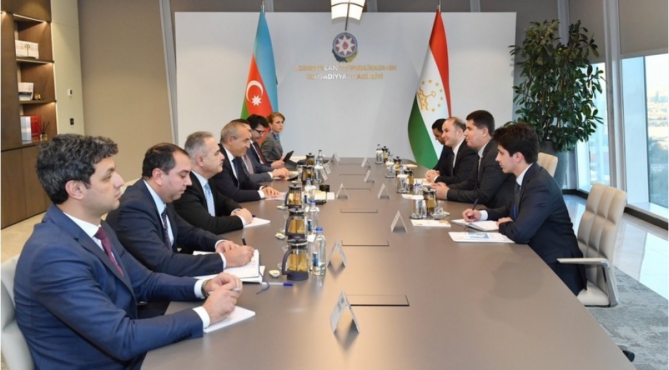 azerbaycan-tacikistanla-investisiyalarin-teshviqini-muzakire-edib-foto