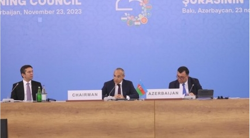 mikayil-cabbarov-valyuta-ehtiyatlarimiz-xarici-borcumuzu-10-defe-usteleyir