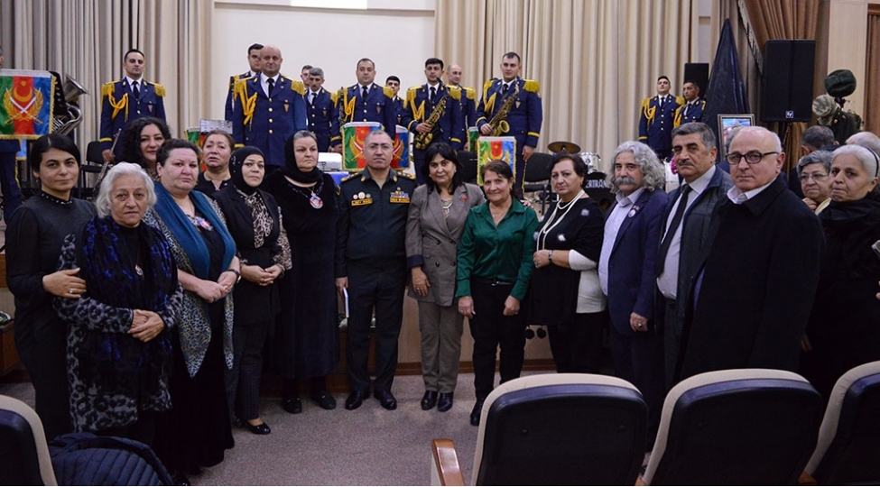 shehid-mayis-yaqubovun-xatiresine-hesr-olunan-anim-merasimi-kechirilib