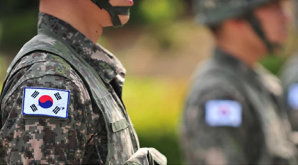 cenubi-koreyanin-hdq-rehberi-herbi-veziyyet-tetbiqinde-ishtirakina-gore-vezifesinden-kenarlashdirilib