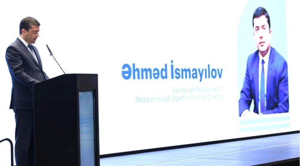 medialab-layihesinin-hesabat-konfransi-kechirilib-foto