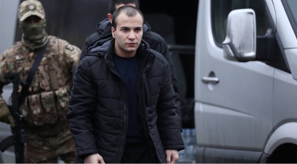 aqshin-esirlikde-yashadiqlarindan-danishdi-ayagimatok-veriblervideo