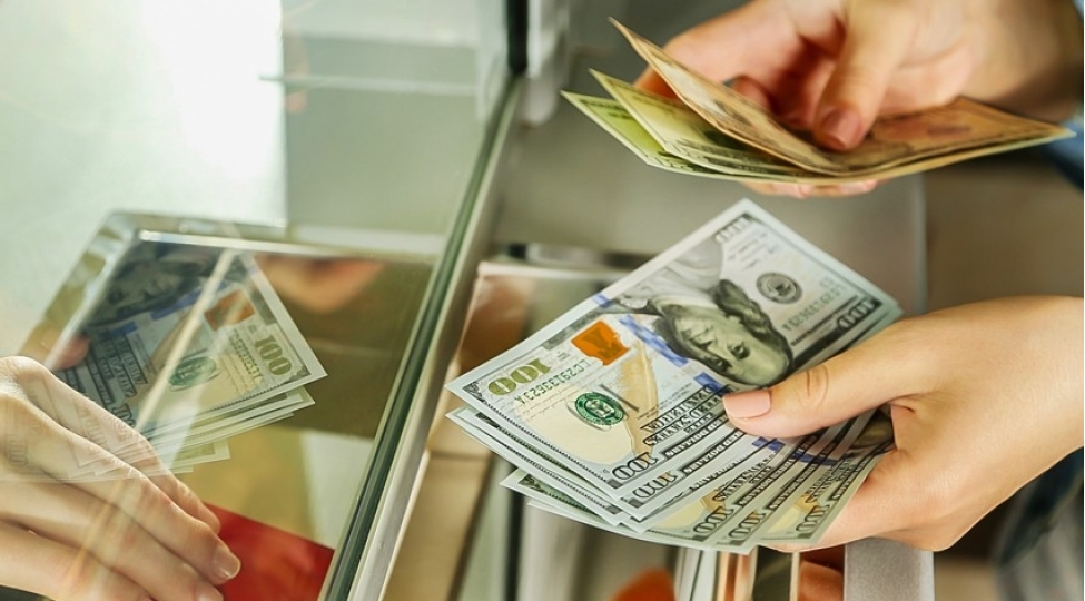 azerbaycanda-yerli-banklarin-filial-ve-shobelerinde-valyuta-mubadilesi-uchun-telebler-mueyyen-edilib
