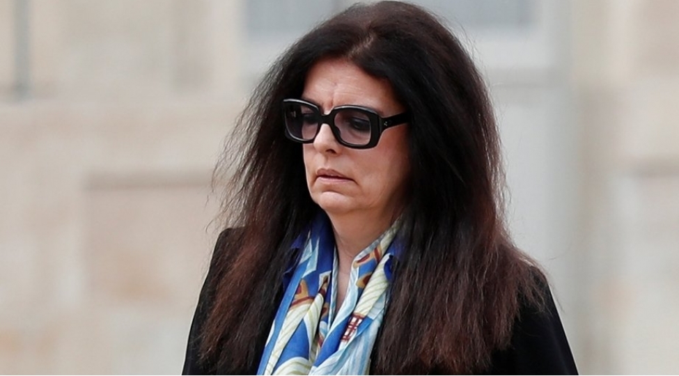 dunyada-shexsi-serveti-100-milyard-dollari-ashan-ilk-qadin-o-oldu