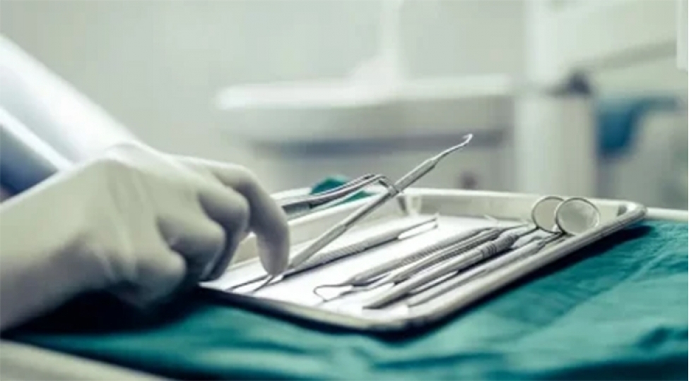 stomatoloji-kabinetlerde-hepatit-ve-qichs-tehlukesi-video