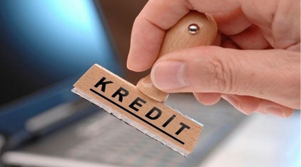 2023-cu-ilde-64-minden-chox-vetendash-amb-den-kredit-tarixchesini-elde-edib