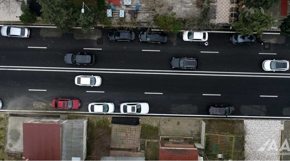 hesen-mecidov-kuchesinin-bir-hissesi-temir-olunub-fotovideo