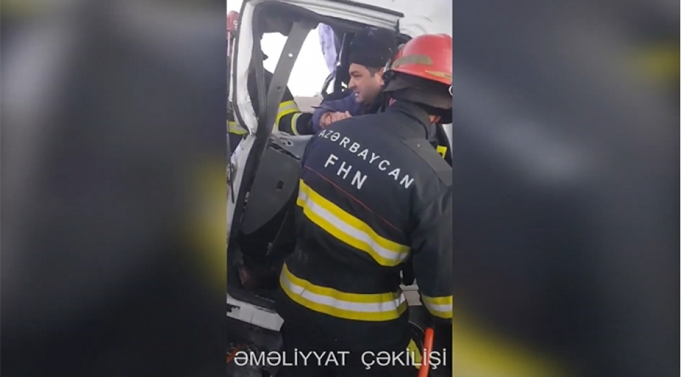 hyundaida-sixilmish-veziyyetde-qalan-surucu-xilas-edilib-video