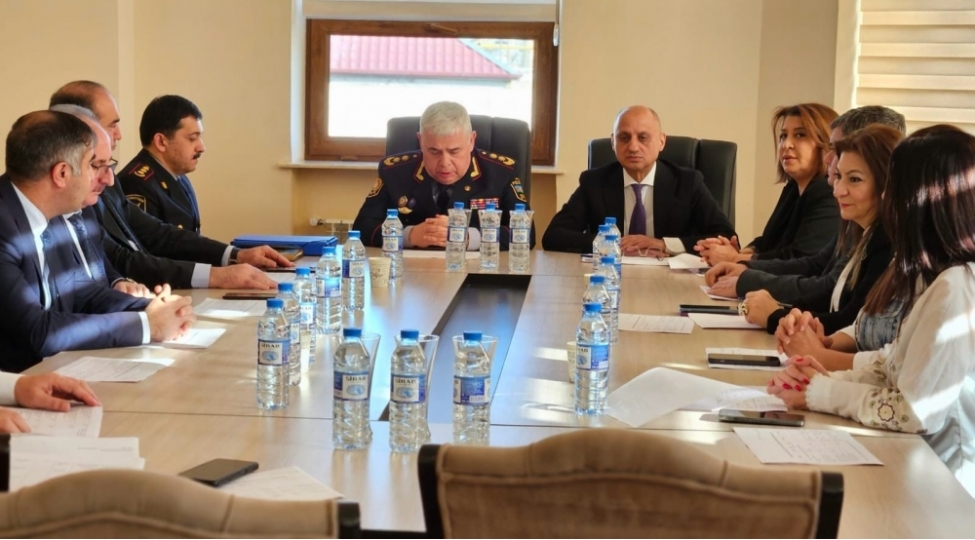 daxili-ishler-nazirliyi-yaninda-ictimai-shuranin-iclasi-kechirilib-foto