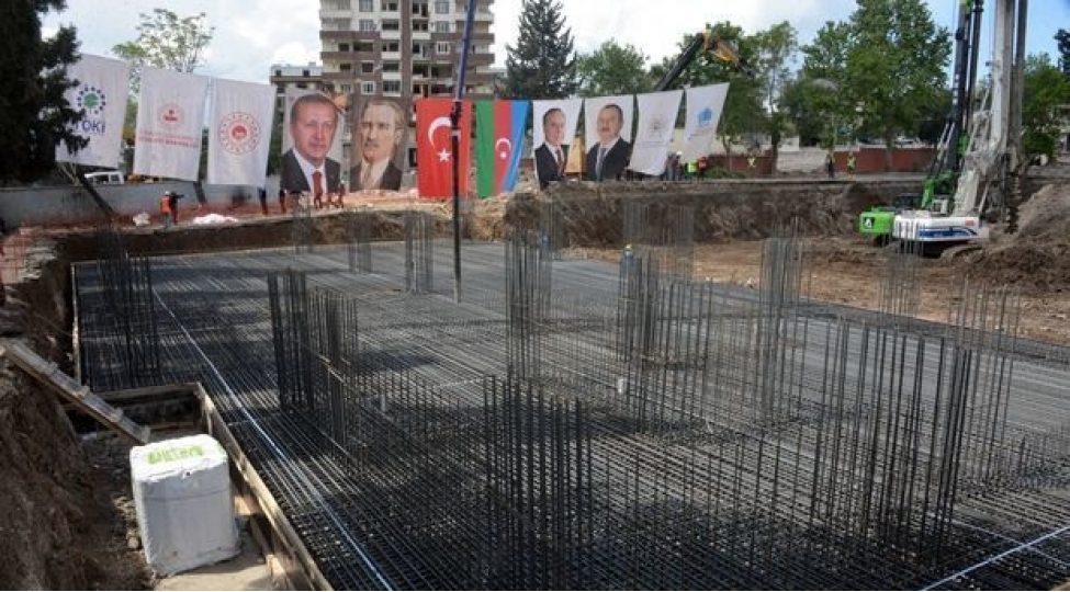 kahramanmarashda-insha-edilen-azerbaycan-mehellesinden-yeni-goruntuler-video