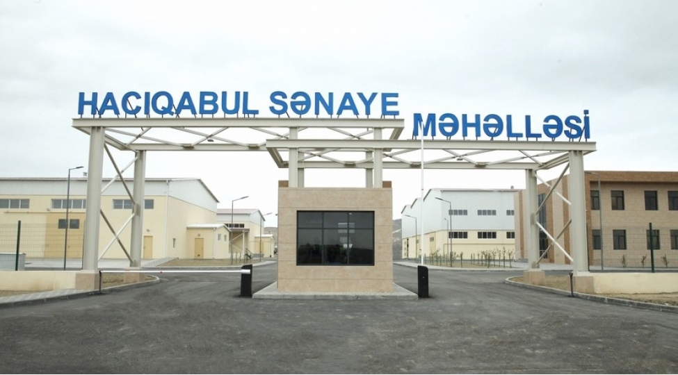 haciqabul-senaye-mehellesinde-mehsul-istehsalinin-umumi-deyeri-3-defe-artib
