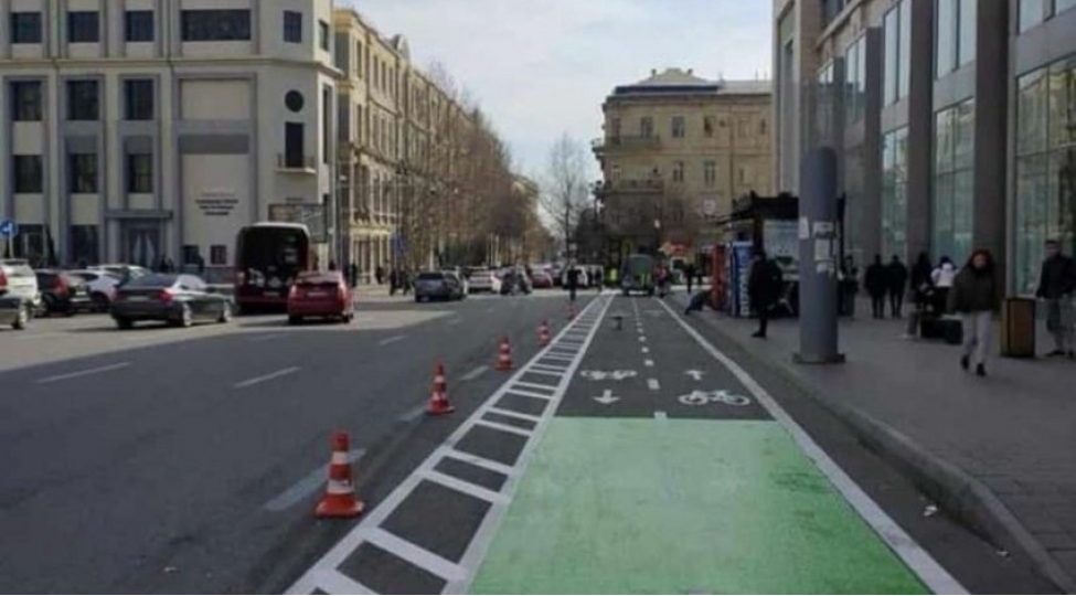 bakida-yeni-velosiped-yollari-salinir-foto