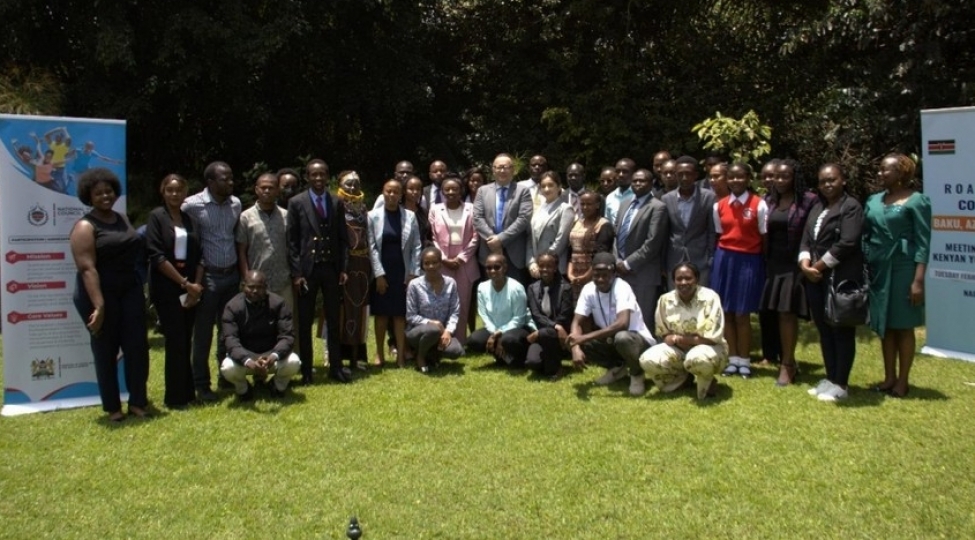 cop29-un-azerbaycan-uzre-gencler-iqlim-chempionu-keniya-gencler-teshkilatlarinin-numayendeleri-ile-gorushub-foto