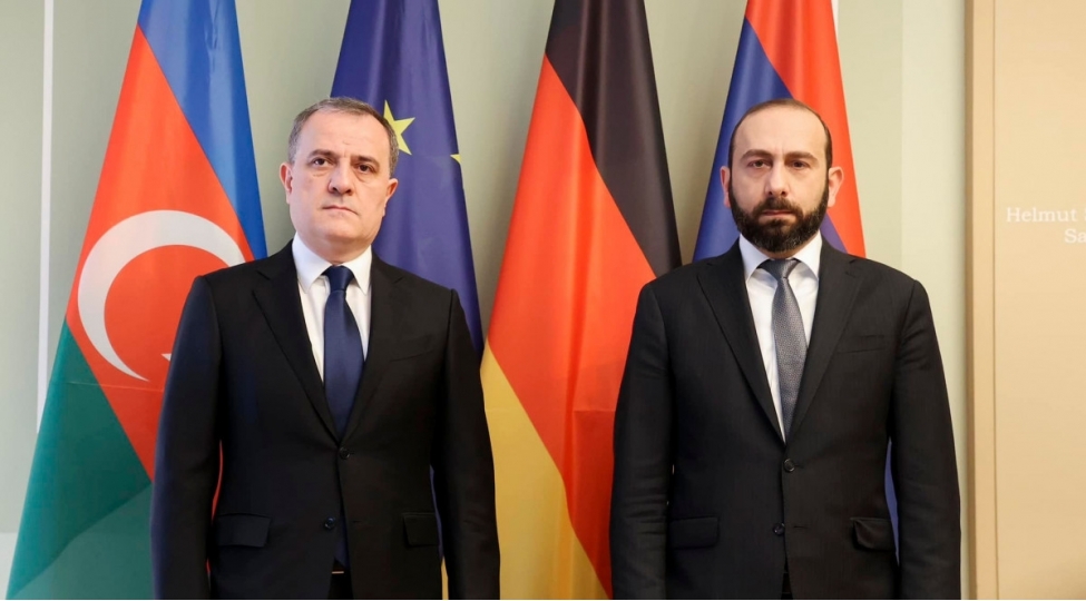 azerbaycan-ve-ermenistan-xin-rehberlerinin-gorushu-bashlayib-yenilenib