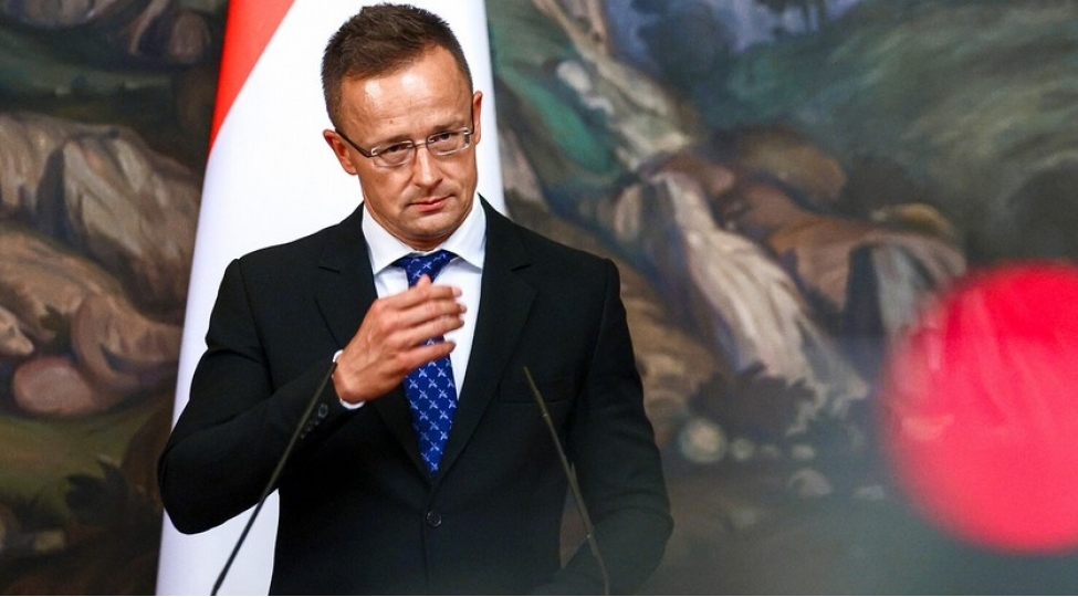 emekdashligimiz-qlobal-miqyasda-ve-gelecek-uchun-bize-fayda-verecek