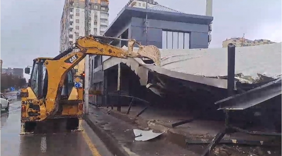 fhn-terefinden-qanunsuz-tikililer-sokulub-2