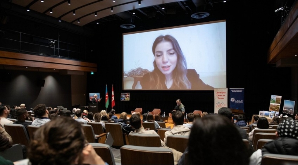 kanadada-yashil-dunya-namine-hemreylik-ili-cherchivesinde-gencler-forumu-kechirilib-foto