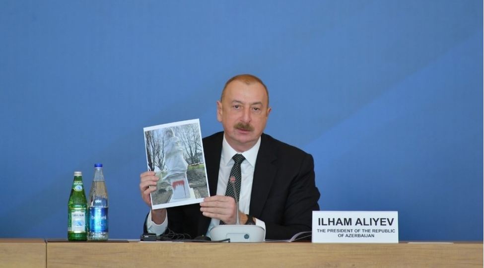 natevanin-heykeline-qarshi-vandalizme-sebeb-fransanin-bmt-ve-ash-de-azerbaycani-cezalandirmaq-cehdlerinin-ugursuz-olmasi-idi-prezident
