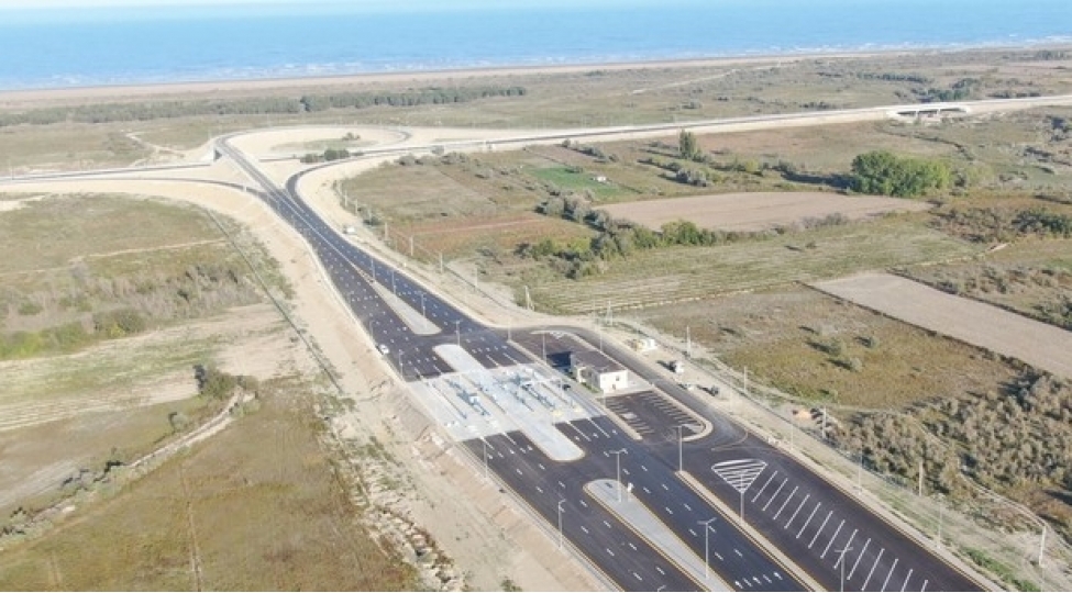baki-quba-rusiya-avtomobil-yolunun-odenishli-hissesinde-dayanacaqlarin-tikilmesi-teklif-edilir