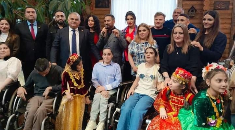 ushaqlar-uchun-novruz-shenliyi-teshkil-olunub