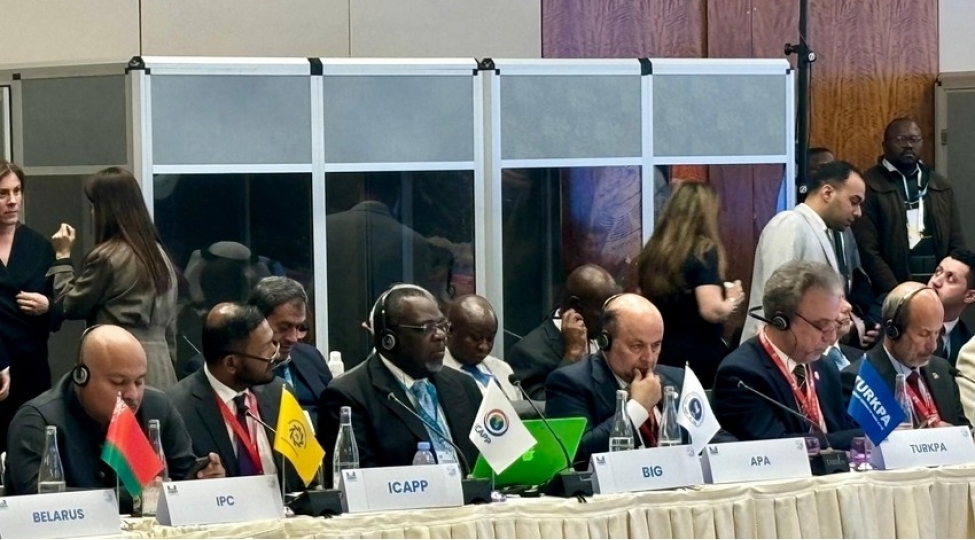 qh-nin-parlament-shebekesinin-konfransinda-fransanin-kolonializm-siyaseti-barede-mesele-qaldirilib-foto