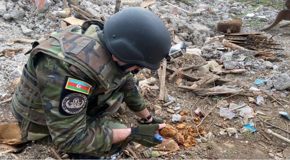 xetai-rayonu-erazisinde-herbi-sursat-ashkar-edilib-video