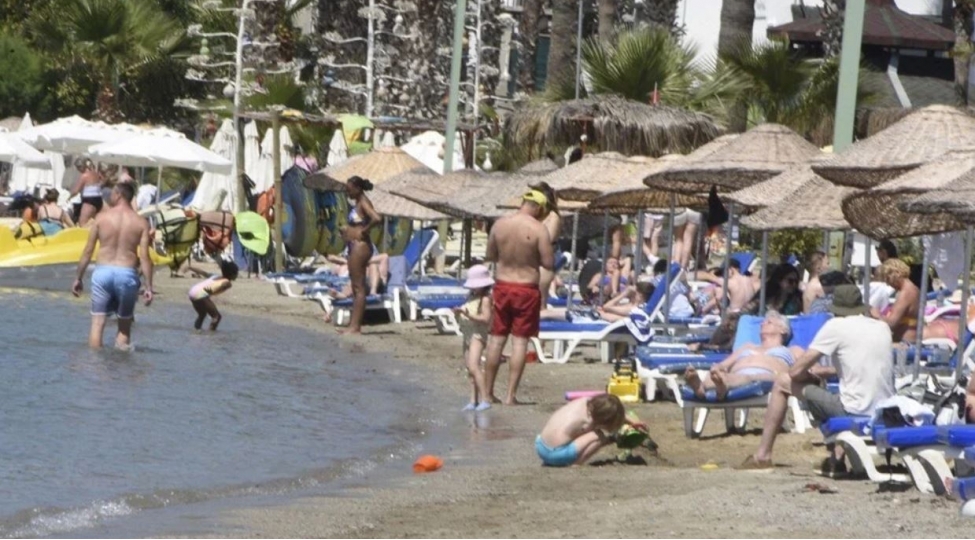 bodrum-chimerliklerinde-tetil-izdihami-foto