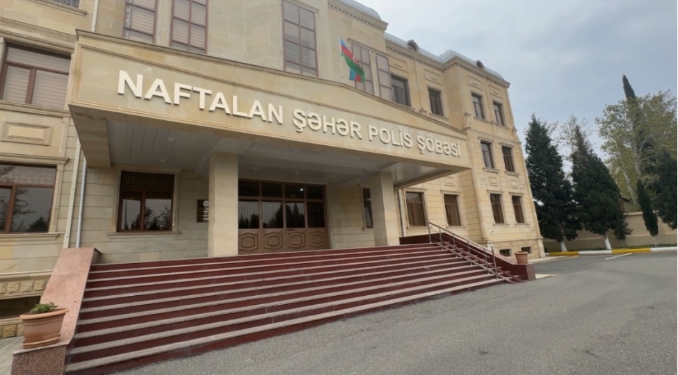 naftalanda-narkotik-satan-ve-alan-shexsler-saxlaniliblar