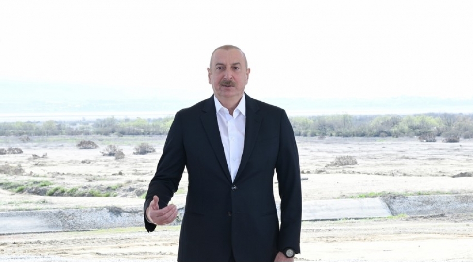 azerbaycanda-bir-chox-infrastruktur-layiheleri-oz-hellini-tapib-prezident-ilham-eliyev