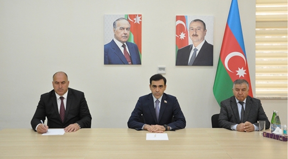 anar-memmedov-naftalanda-vetendashlari-qebul-edib-foto-2