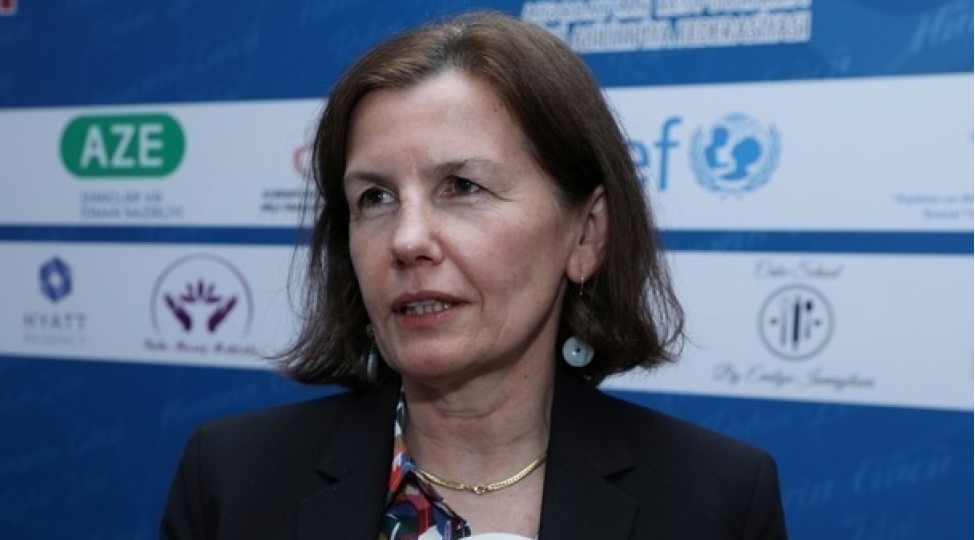 fransa-azerbaycandaki-sefirini-geri-chagirib