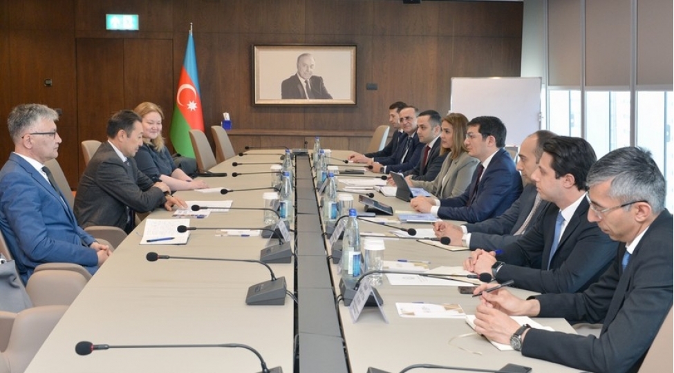 azerbaycan-aqem-ile-cop29-cherchivesinde-terefdashliq-imkanlarini-muzakire-edib