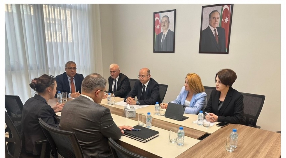 azerbaycan-ve-ebrd-cop29-erefesinde-kechirilecek-ilk-berpa-olunan-enerji-herracini-deyerlendirib