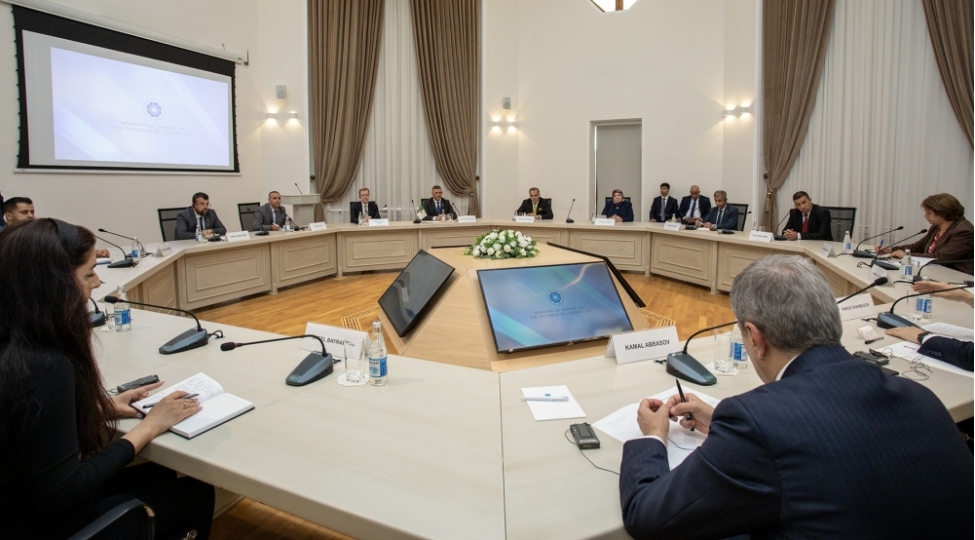 azerbaycan-elcezair-enerji-emekdashligi-muzakire-edilib