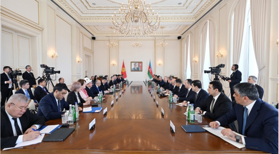 azerbaycan-ve-qirgizistan-dovletlerarasi-shurasinin-2-ci-iclasi-bashlayib-foto
