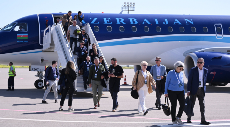 dunya-beyin-merkezleri-numayendelerinin-qarabaga-seferi-bashlayib
