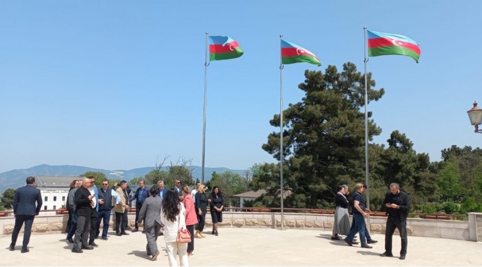 turk-dovletleri-parlamentlerinin-komite-sedrleri-shushaya-gedibler-yenilenib