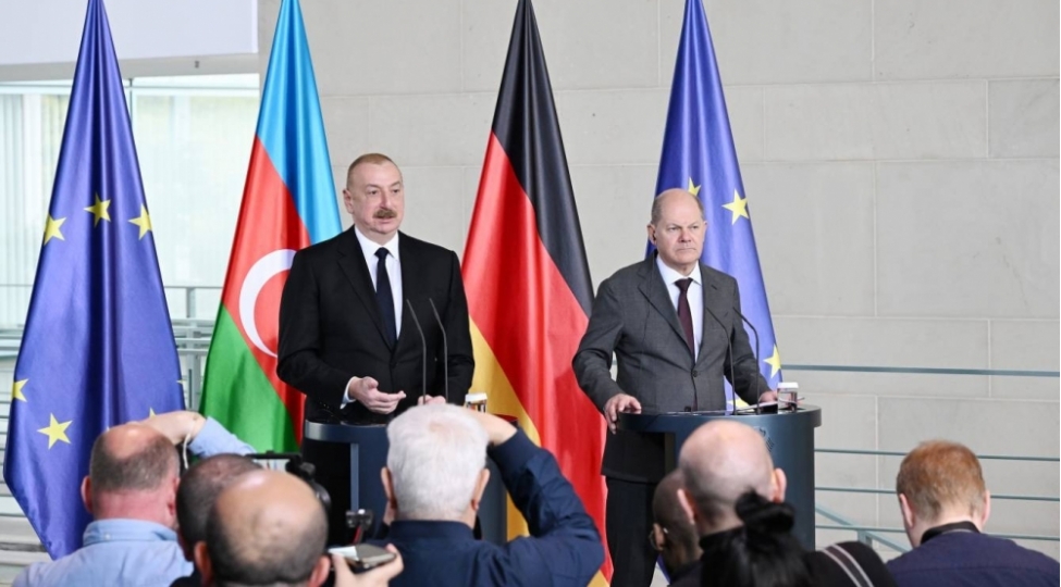 azerbaycan-prezidenti-ilham-eliyev-ve-almaniyanin-kansleri-olaf-sholts-birge-metbuat-konfransi-kechiribler-yenilenib